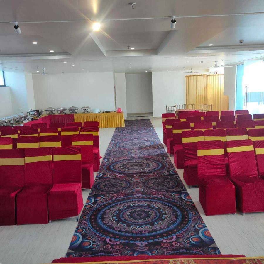 Hotel The Golf 1 لاكناو المظهر الخارجي الصورة